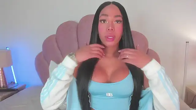Pokazy przed kamerką – Nicole_Paradise