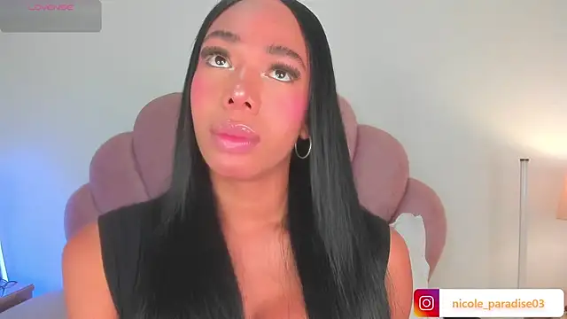 Nicole_Paradise 웹캠 쇼