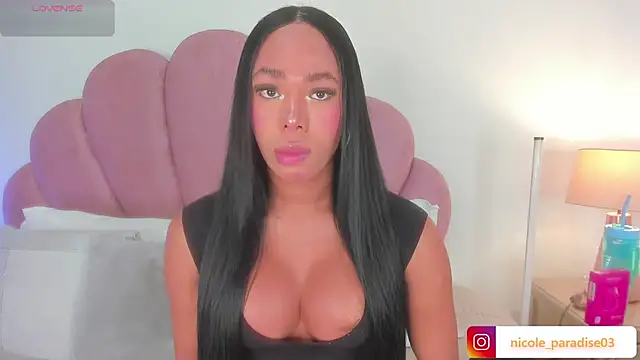Show de webcam de Nicole_Paradise