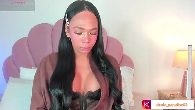 Nicole_Paradise Webcamshow