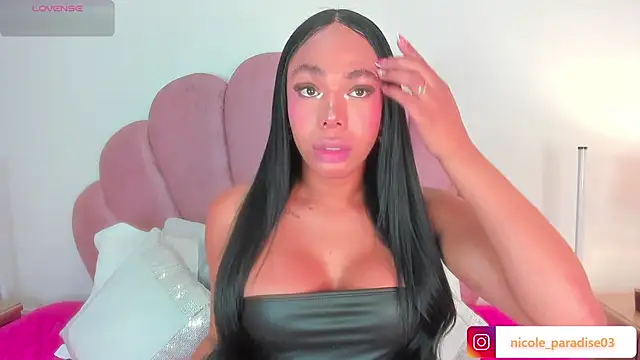 Nicole_Paradise 웹캠 쇼
