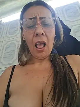 Show de Mia-funny20 na webcam