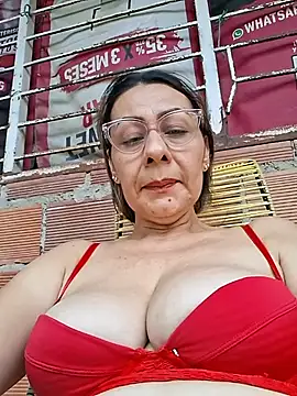 Pertunjukan Kamera Web Mia-funny20