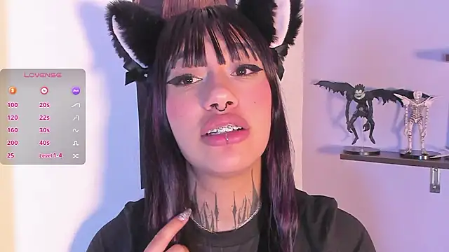 Akari1_Mischief's Webcam Show