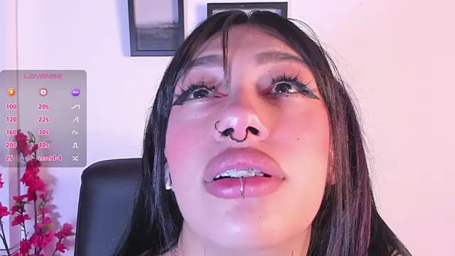 Akari1_Mischief Chat XXX live