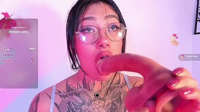 Akari1_Mischief Chat XXX in diretta