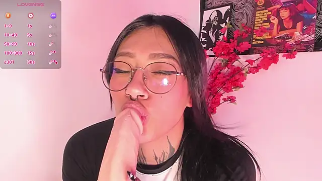 Chat XXX en directo de Akari1_Mischief