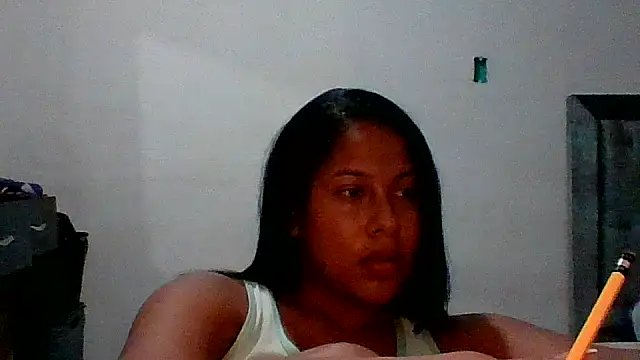 Kitra_New লাইভ চ্যাট রুম