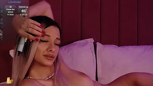 PinkySparks Chat XXX live