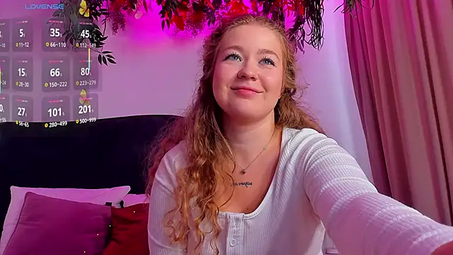 CassieRide's Live XXX Chat