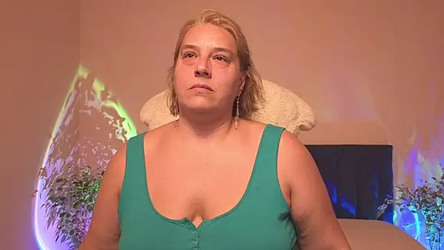 Bbw_Goddes webcam show
