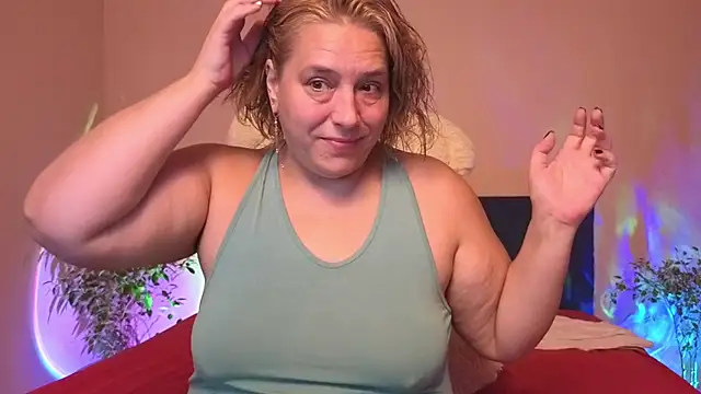 Show modela Bbw_Goddes na web-kameri