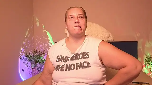 Bbw_Goddes Show in webcam