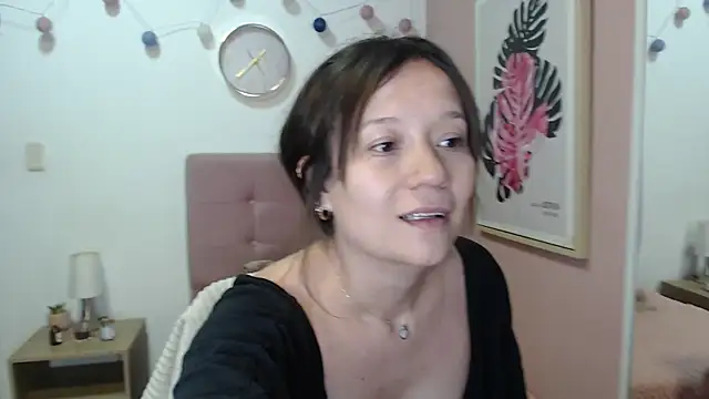 lanna_1878 Chat XXX in diretta