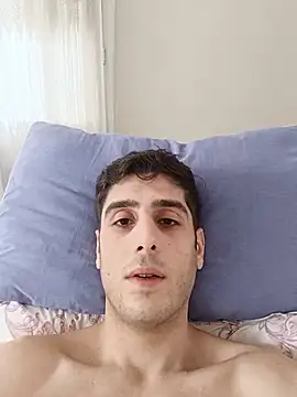 הופעת וובקאם של arenn1997