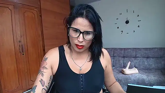 Majo_Soussa Chat XXX live