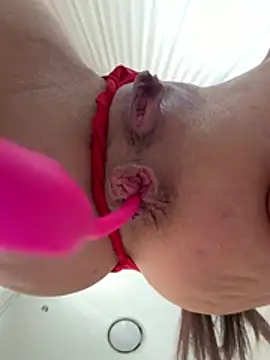 Hott_Lolla's Webcam Show