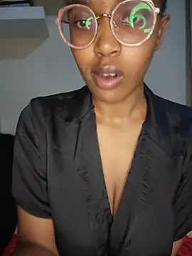 הופעת וובקאם של Juicybabe_