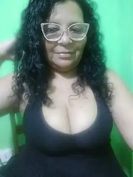 Amarantha25's Live XXX Chat