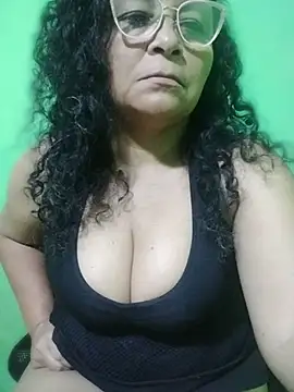 Amarantha25 live XXX chat