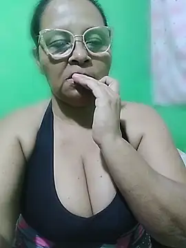 Amarantha25's Webcam Show