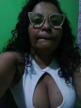 Amarantha25's Live XXX Chat