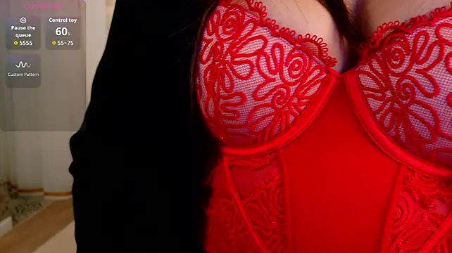 دردشة CamillaLarson الجنسية المباشرة