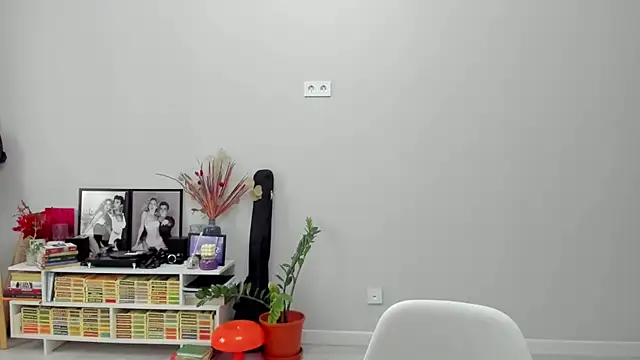 ailey_chao: δωμάτιο απευθείας συνομιλίας