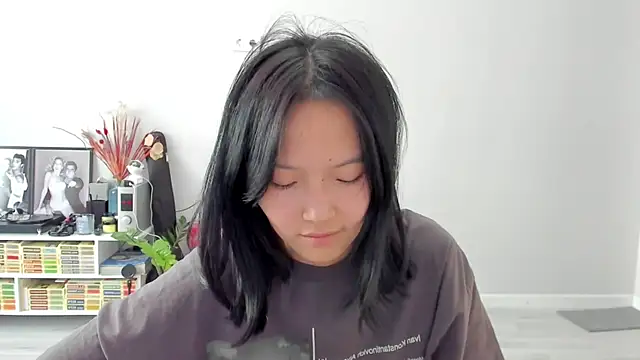 ailey_chao's Live XXX Chat