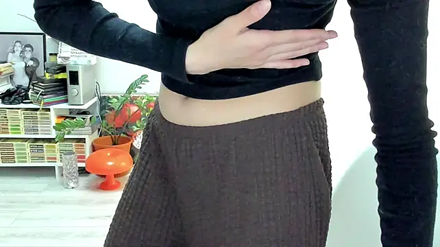 ailey_chao Adlı Modelin Canlı XXX Sohbeti
