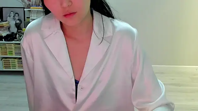 Chat XXX en directo de ailey_chao