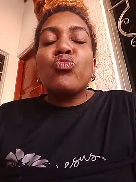 ELLA_KELLYのライブXXXチャット