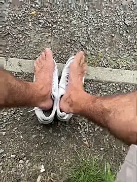 Show modela nipplegayfeet na web-kameri