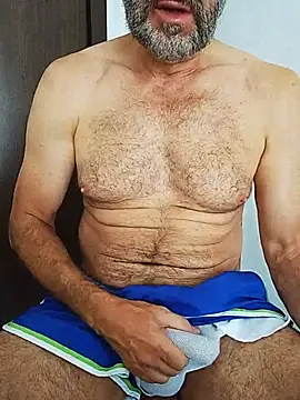 nipplegayfeet Show in webcam