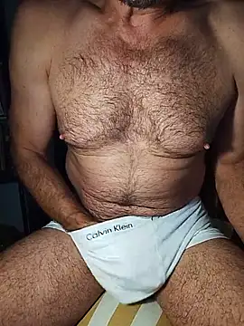 Show modela nipplegayfeet na web-kameri