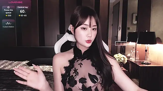 Aurora_-77 网络视讯表演