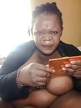 freakycoco81's Live XXX Chat