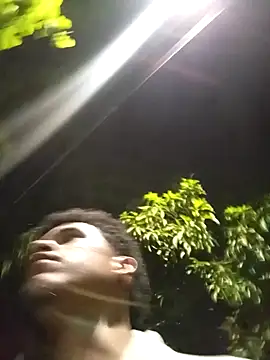 Pokazy przed kamerką – Gutierrez6383