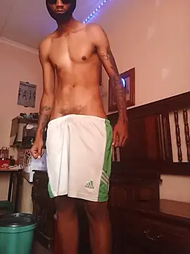 BlackedRawxxx webcam show