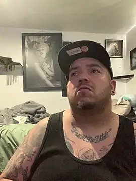 valleyoneofakind Show in webcam