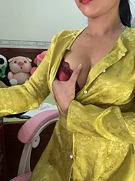 ___Erin___ Show Webcam
