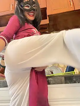 ___Erin___ Show Webcam