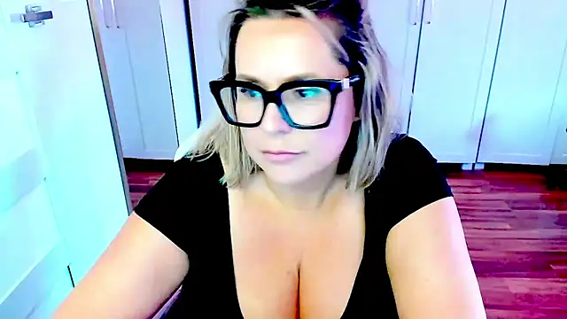 Chat XXX ao vivo de teaseDiana