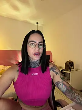 Anny_Fetish 现场XXX聊天