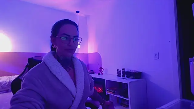 Anny_Fetish 网络视讯表演