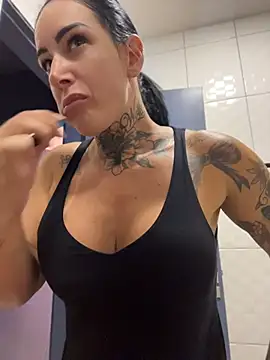 Anny_Fetish Adlı Modelin Canlı XXX Sohbeti