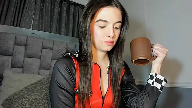 diana_queen_'s Live XXX Chat