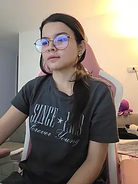 azumiichan's Live XXX Chat