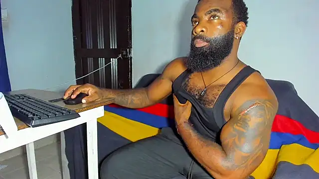 Freedom_24 Show in webcam