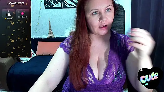 Nikki_March Live XXX Chat